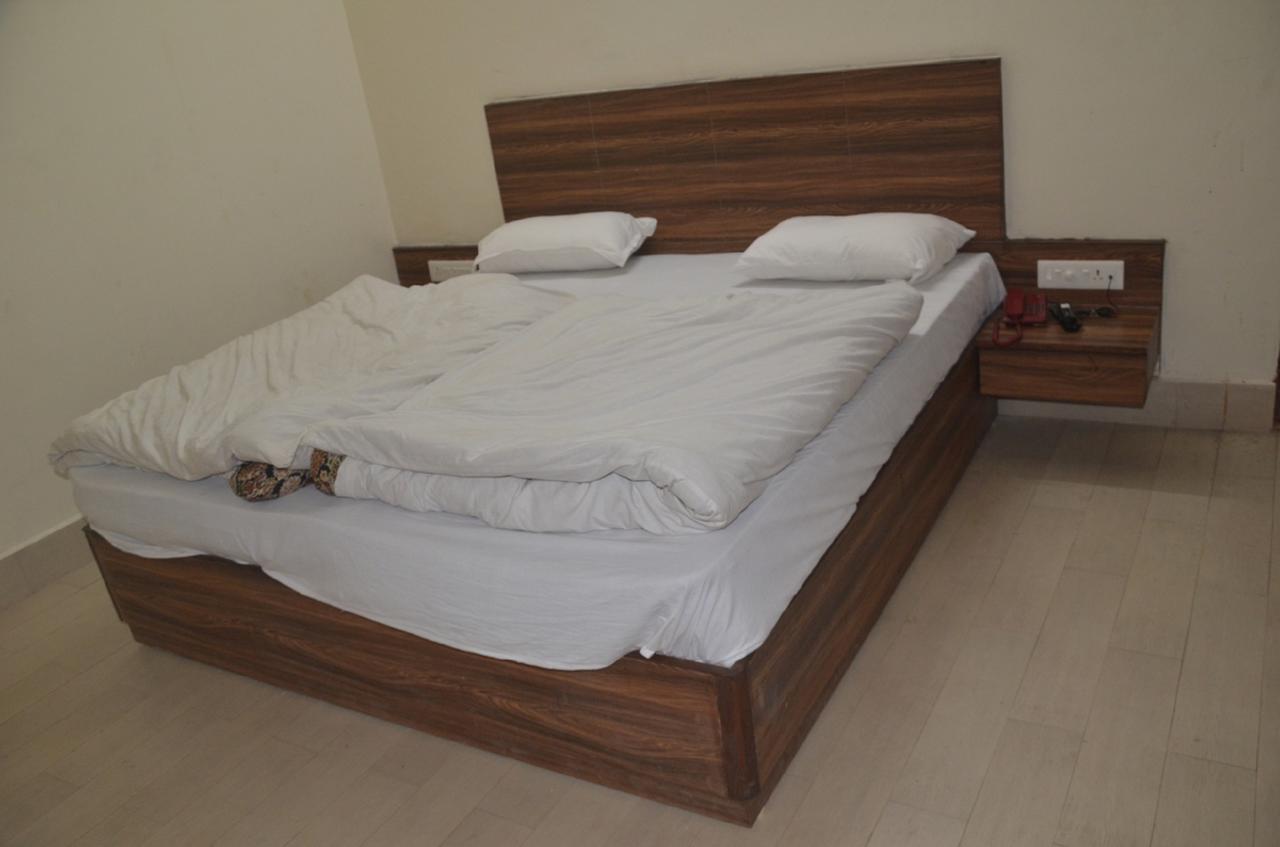 Hotel Khajuraho Regency Bhopál Kültér fotó